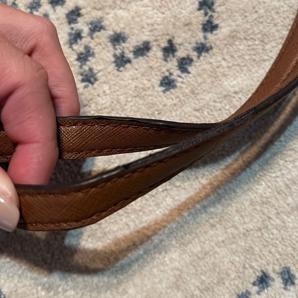 *SOLD*Brown Michael Kors Purse - Picture 4 of 7